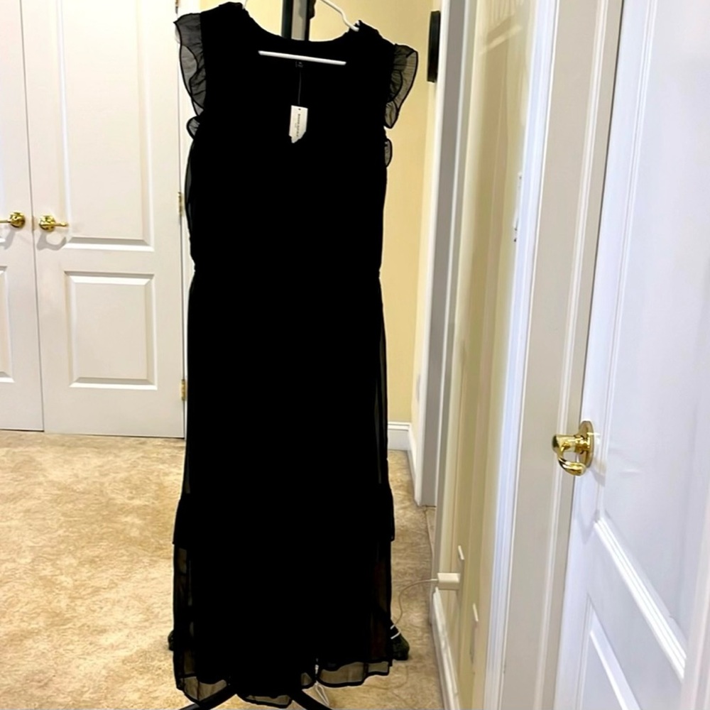 Banana Republic Black Midi Dress 🖤👗